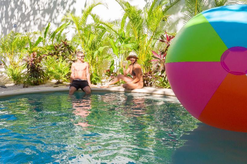 Oostel Smart Hostel - Tulum Pueblo (Adults Only) 외부 사진